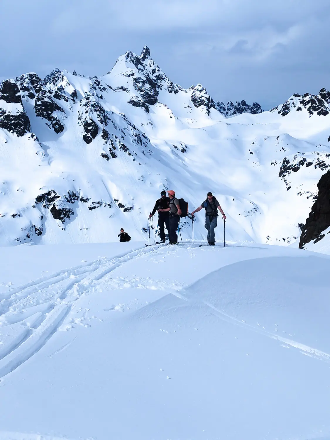 Skidurchquerung Ortler bei Bergspur