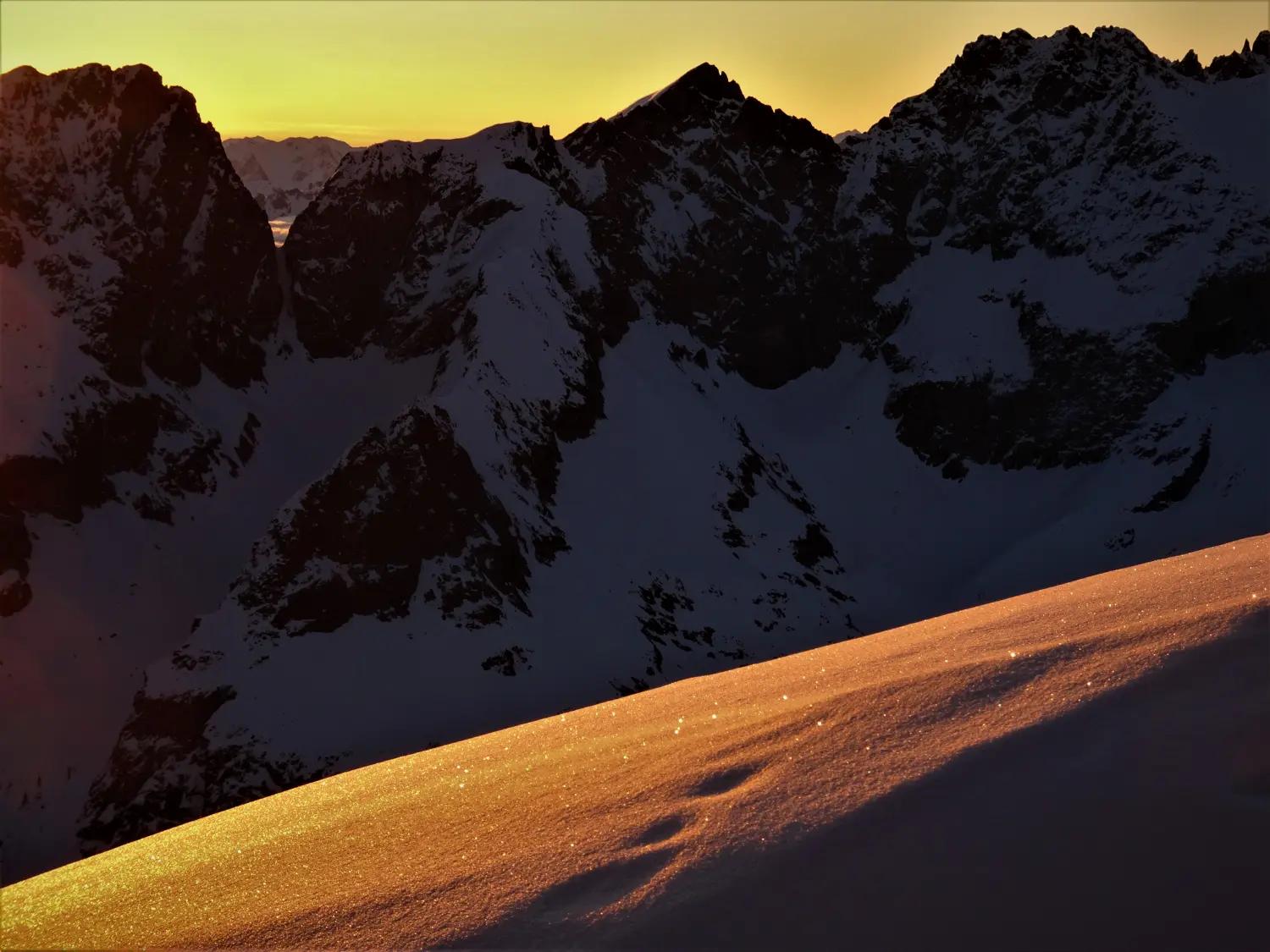 Skihochtour Écrins Überquerung bei Bergspur