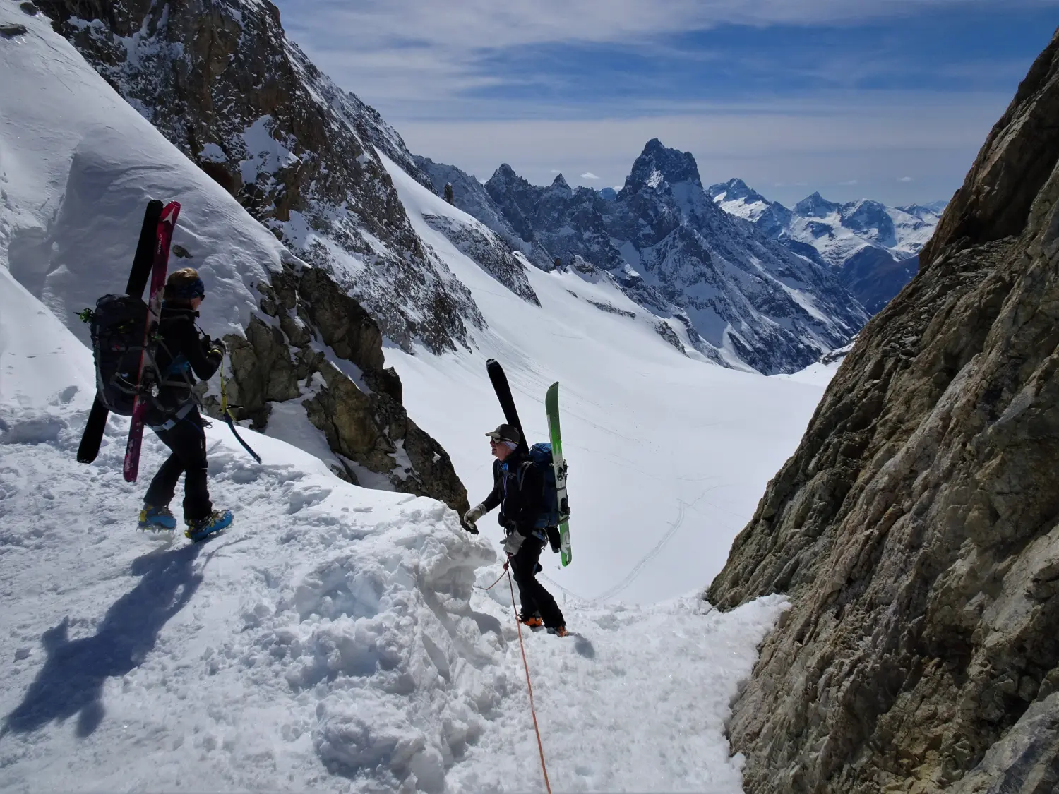 Skihochtour Écrins Überquerung bei Bergspur